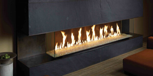 Stock Image - DaVinci Custom Fireplaces - DaVinci Collection - Bay Linear Gas Fireplace DaVinci Gas Fireplace - Dunrite Chimney and Stove