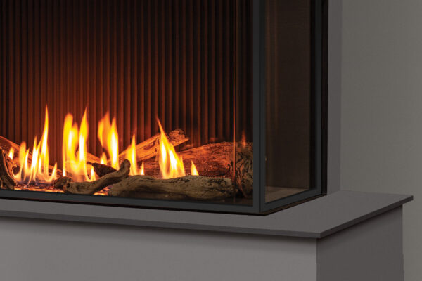 Stock Image - Urbana - U50 Screened Bay Fireplace Urbana Gas Fireplace - Dunrite Chimney and Stove